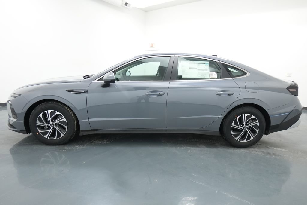 New 2026 Hyundai Sonata Blue image 4