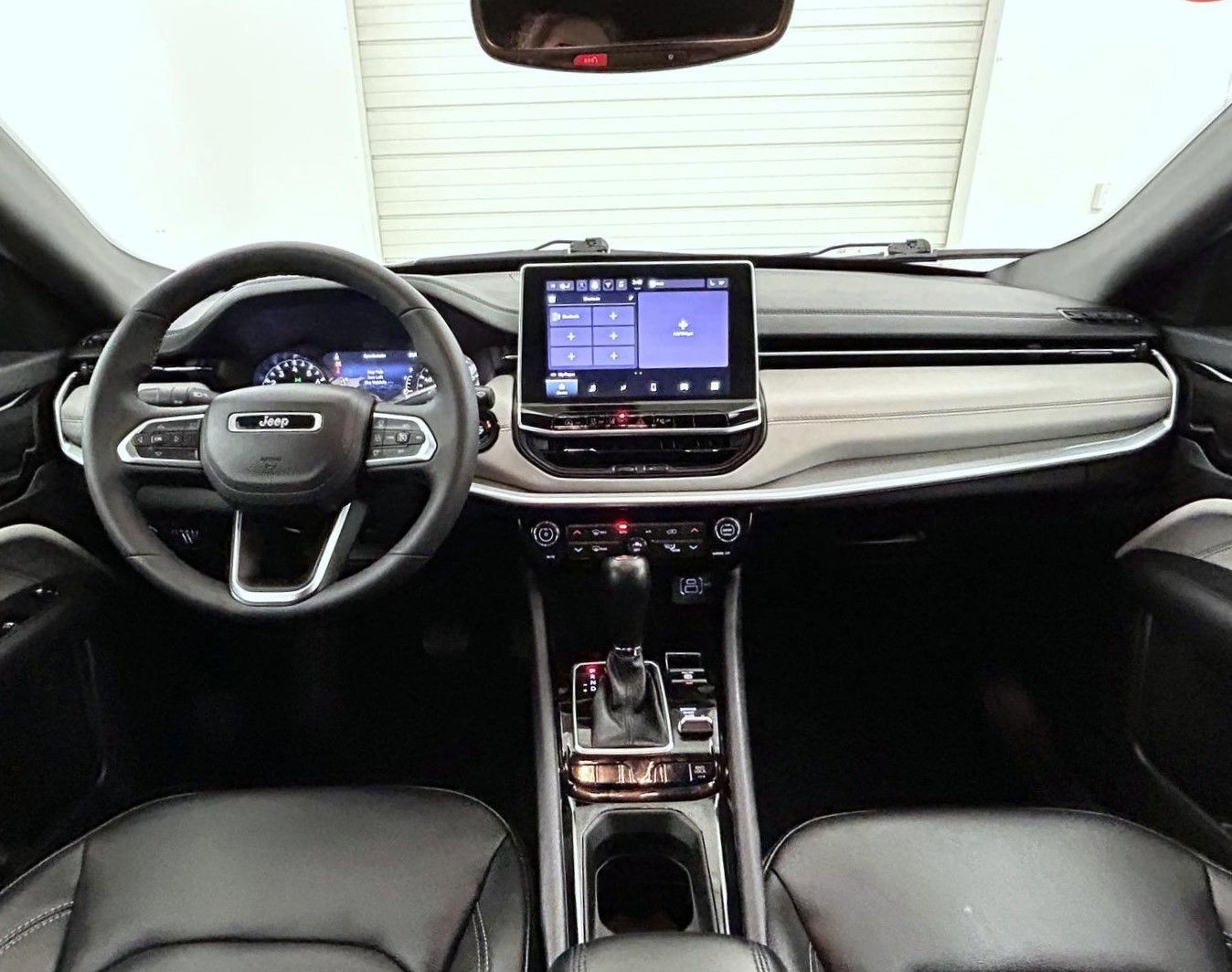 Certified 2025 Jeep Compass Limited AWD/4WD image 13