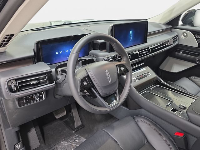 New 2026 Lincoln Aviator Reserve AWD/4WD image 13