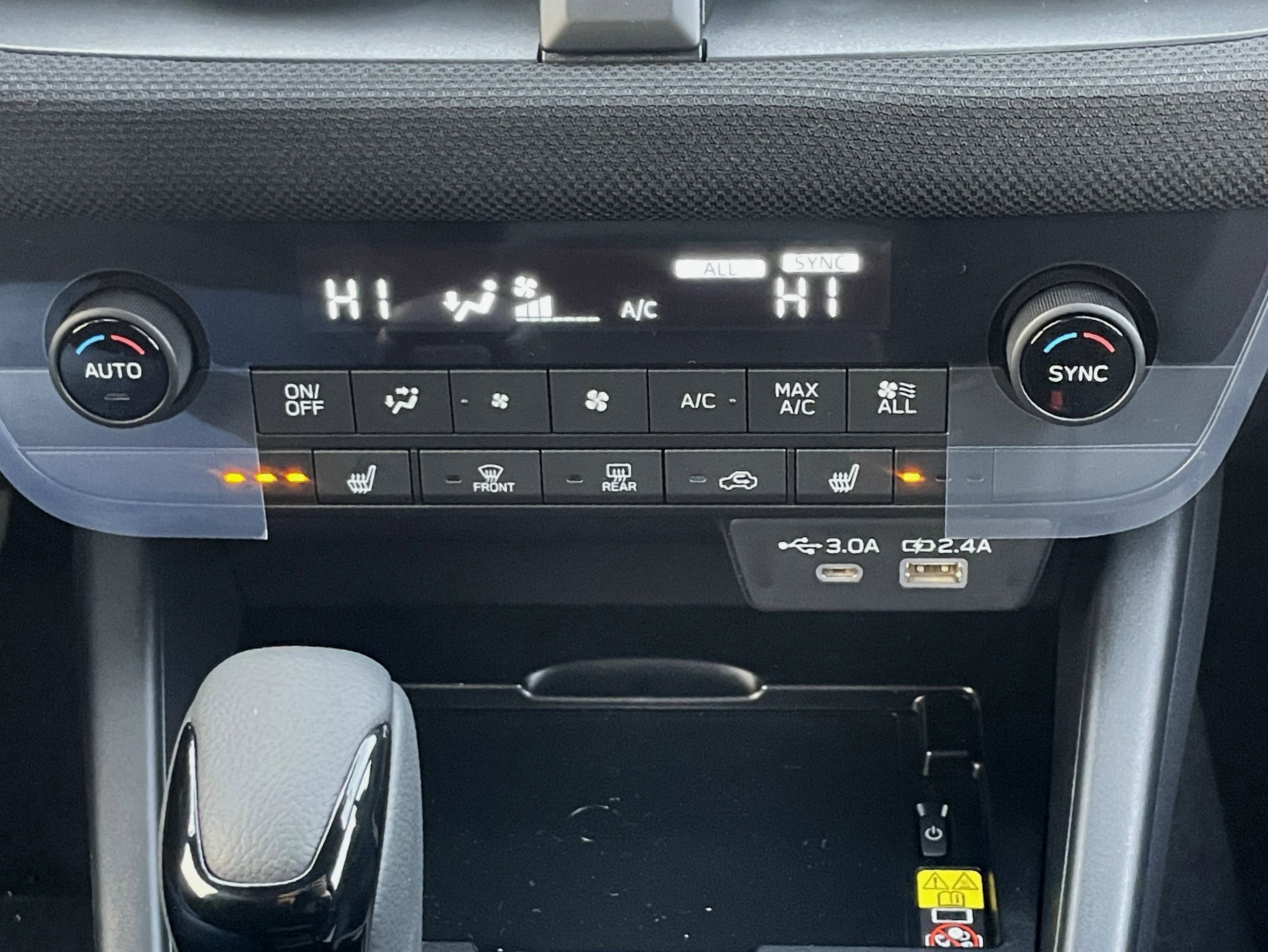 New 2026 Subaru Outback Limited AWD/4WD image 11