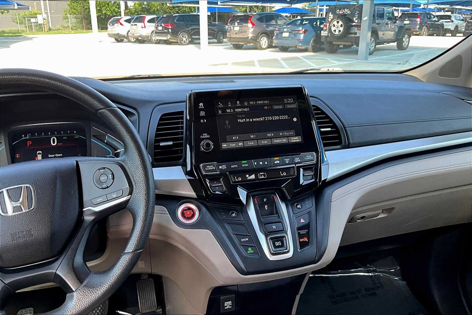 Used 2018 Honda Odyssey EX image 6