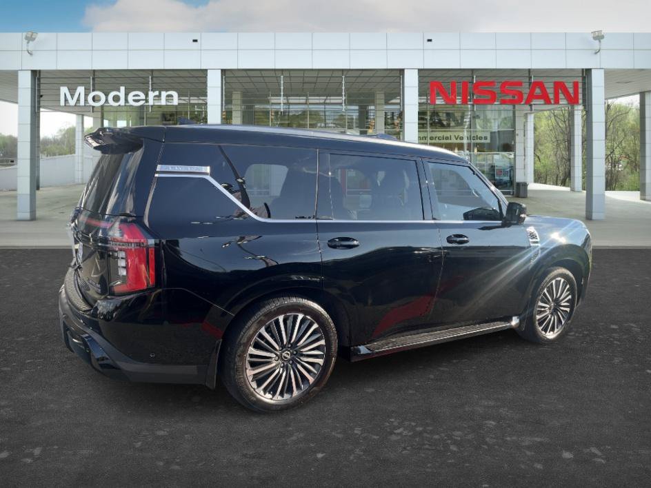 Certified 2025 Nissan Armada Platinum Reserve AWD/4WD image 5