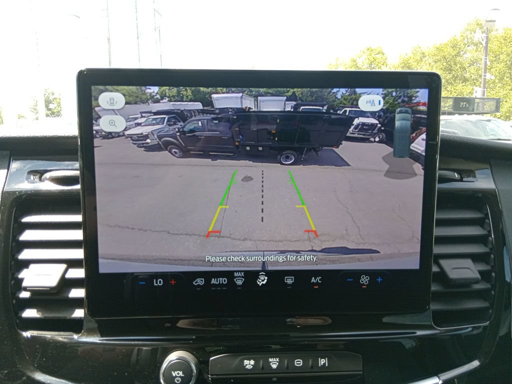 Certified 2025 Ford Transit 350 XLT RWD image 20