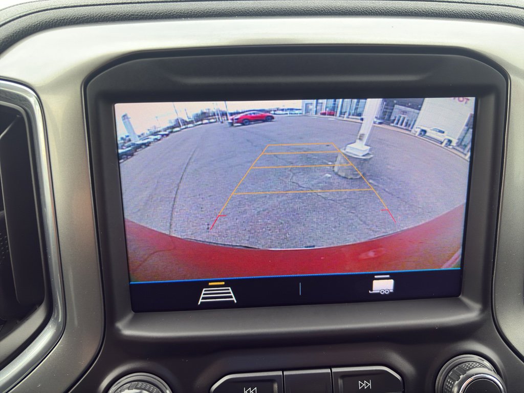 Used 2020 Chevrolet Silverado 1500 LT w/ All-Star Edition image 15