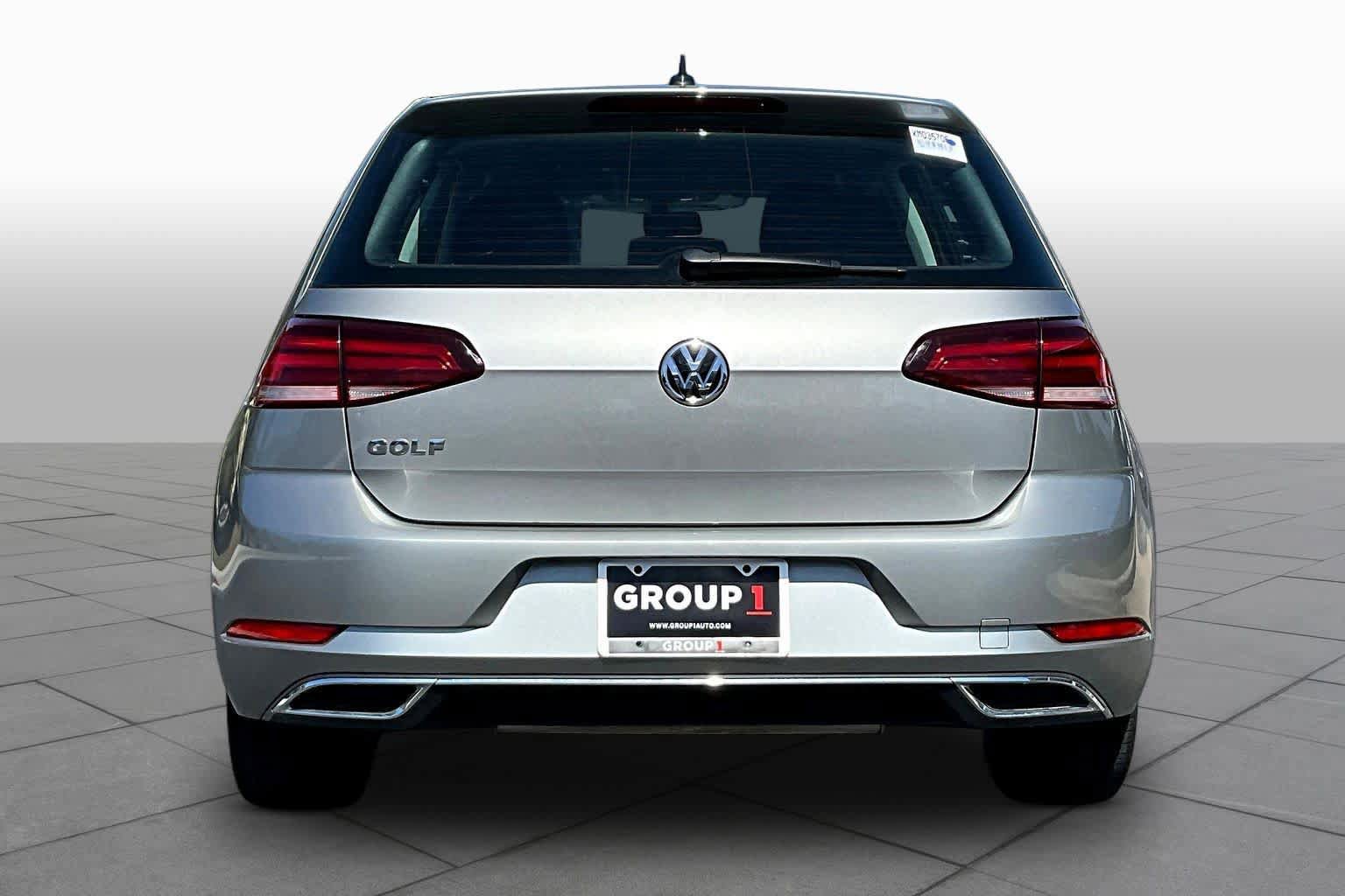 Used 2019 Volkswagen Golf S image 5