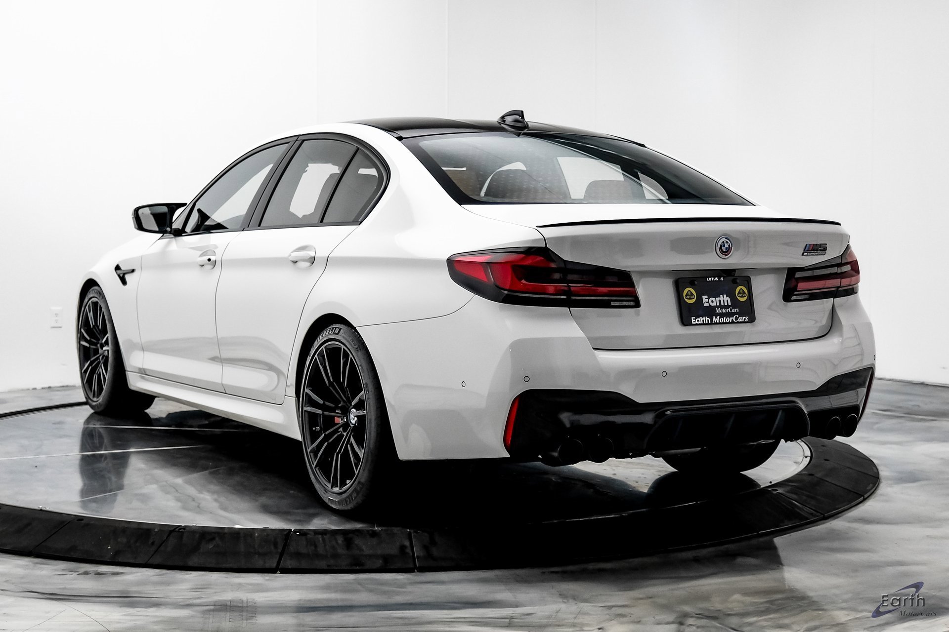 Used 2023 BMW M5 w/ Competition Package image 9