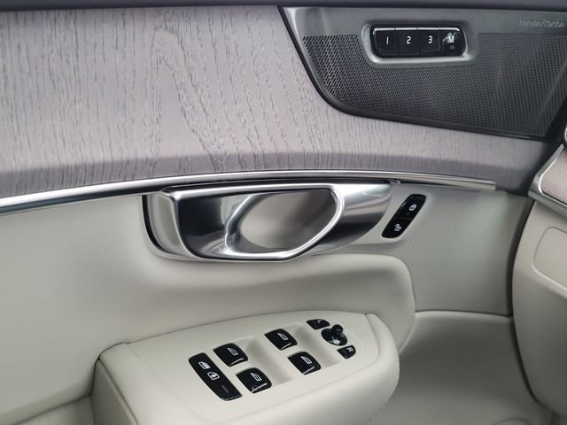 New 2026 Volvo XC90 B6 Ultra w/ Lounge Package AWD/4WD image 22