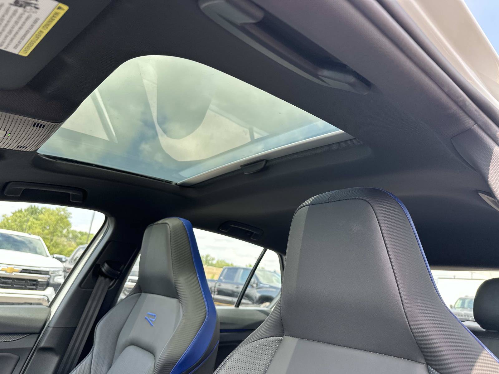 Used 2022 Volkswagen Golf R AWD/4WD image 20