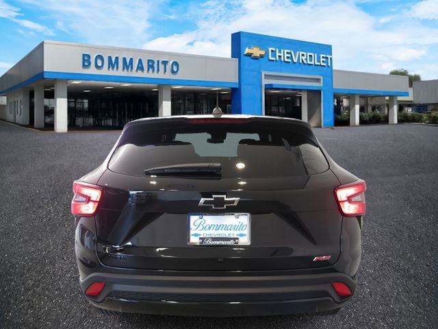 New 2026 Chevrolet Trax RS image 4