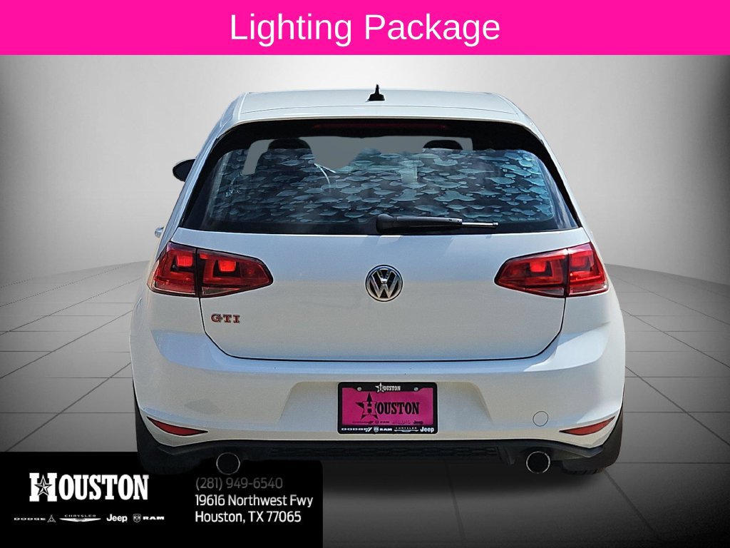 Used 2017 Volkswagen GTI SE FWD image 5