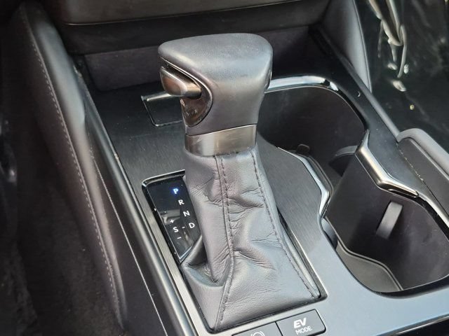 Used 2023 Lexus ES 300h w/ Premium Package FWD image 27