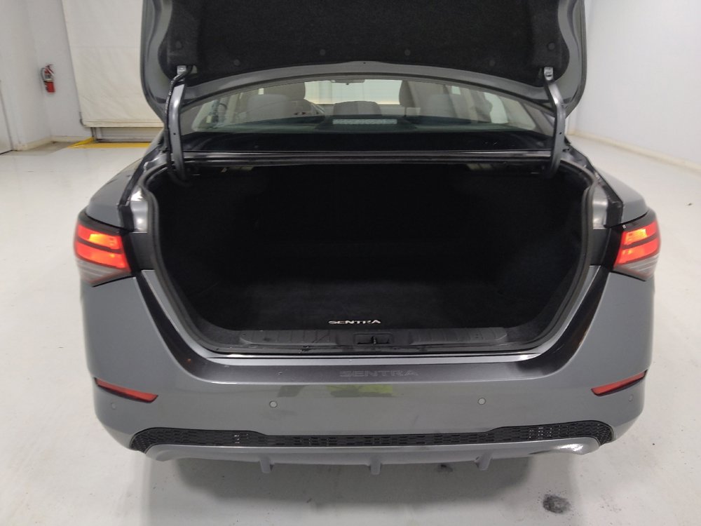 Used 2021 Nissan Sentra SV image 29