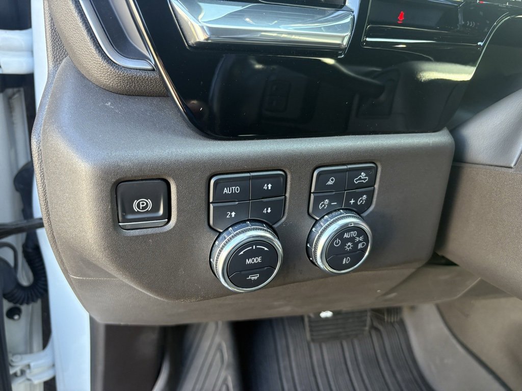 Used 2022 GMC Sierra 1500 SLT w/ SLT Premium Plus Package image 22