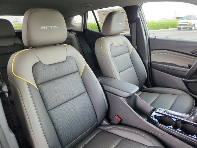 New 2026 Chevrolet Trax ACTIV w/ Driver Confidence Package FWD image 14