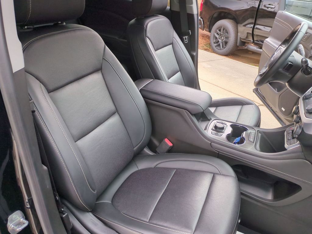 Used 2023 GMC Acadia SLT image 33