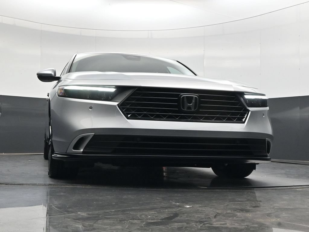 Used 2025 Honda Accord Touring image 31