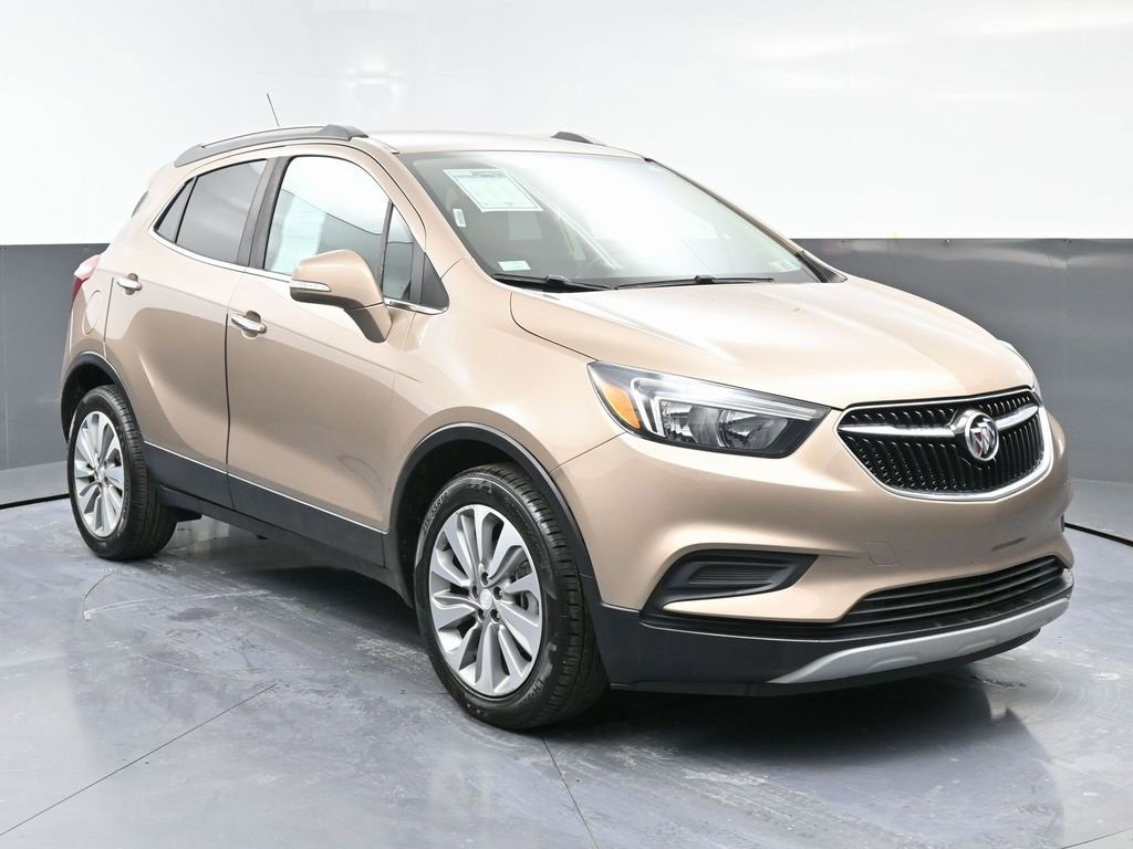 Used 2018 Buick Encore Preferred image 3