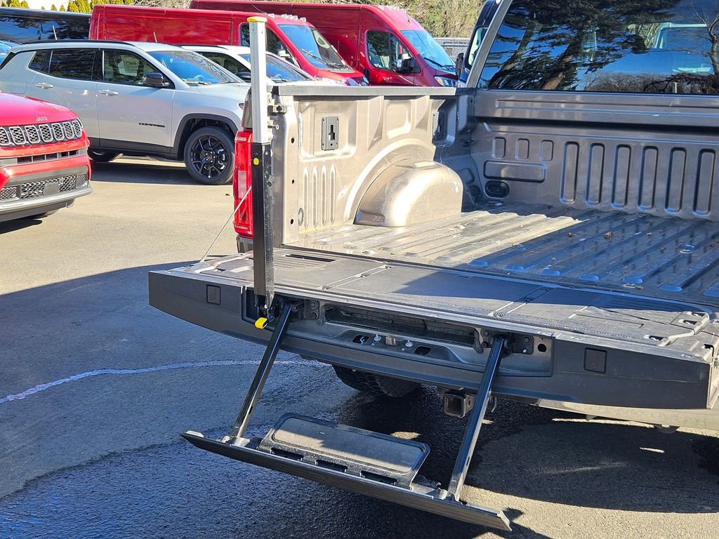 Used 2022 Ford F150 XL w/ Trailer Tow Package image 11