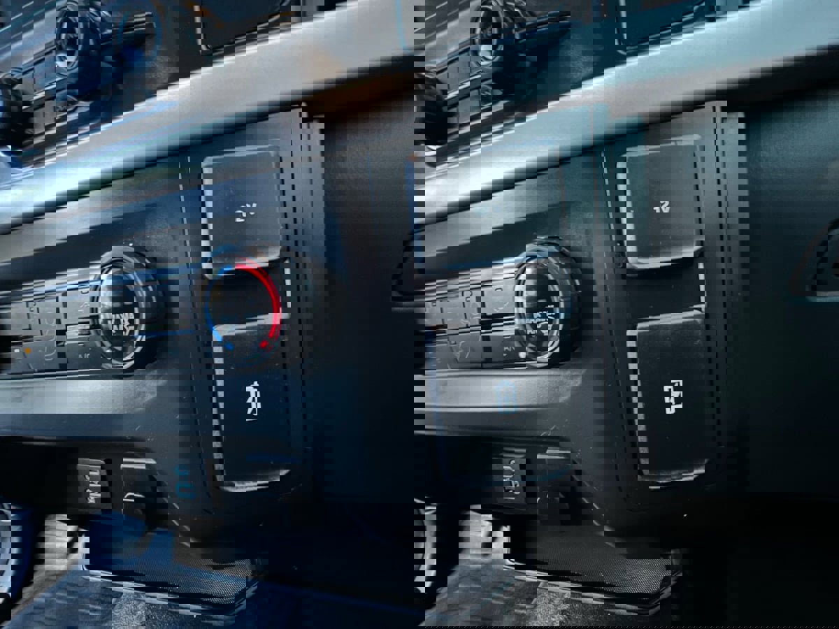 Used 2022 Ford F150 XL w/ Trailer Tow Package image 24