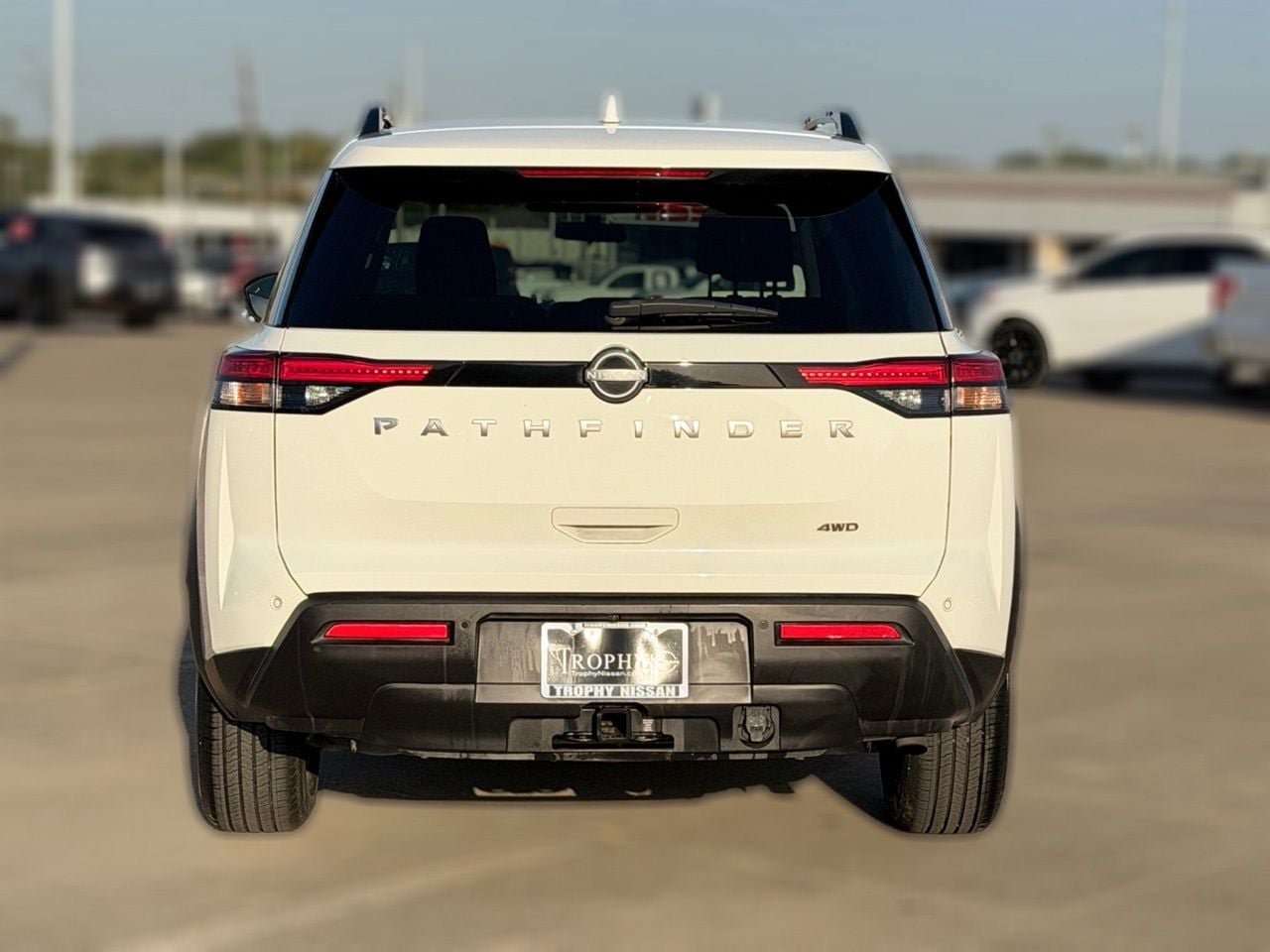 Certified 2025 Nissan Pathfinder SV w/ SV Premium Package AWD/4WD image 7