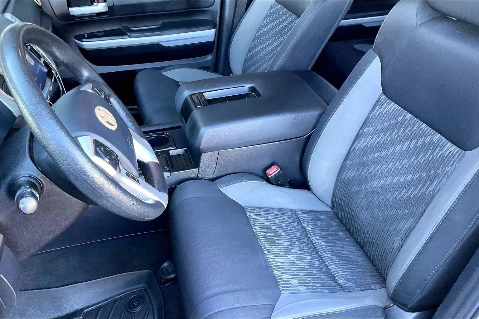 Used 2020 Toyota Tundra SR5 image 16