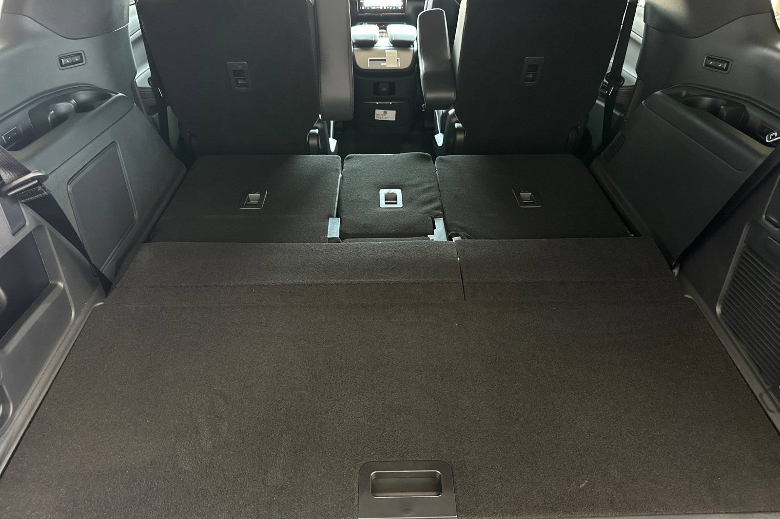 New 2026 Lincoln Navigator Reserve w/ Jet Appearance Package AWD/4WD image 15