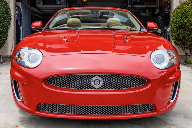 Used 2010 Jaguar XKR R RWD image 13