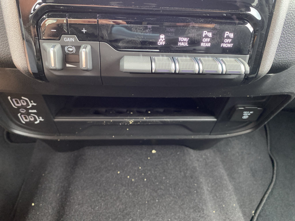 New 2026 RAM 2500 Tradesman AWD/4WD image 28