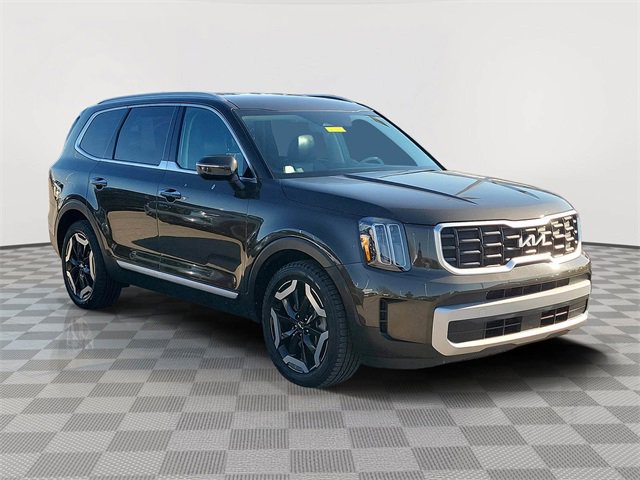 Used 2023 Kia Telluride S image 7