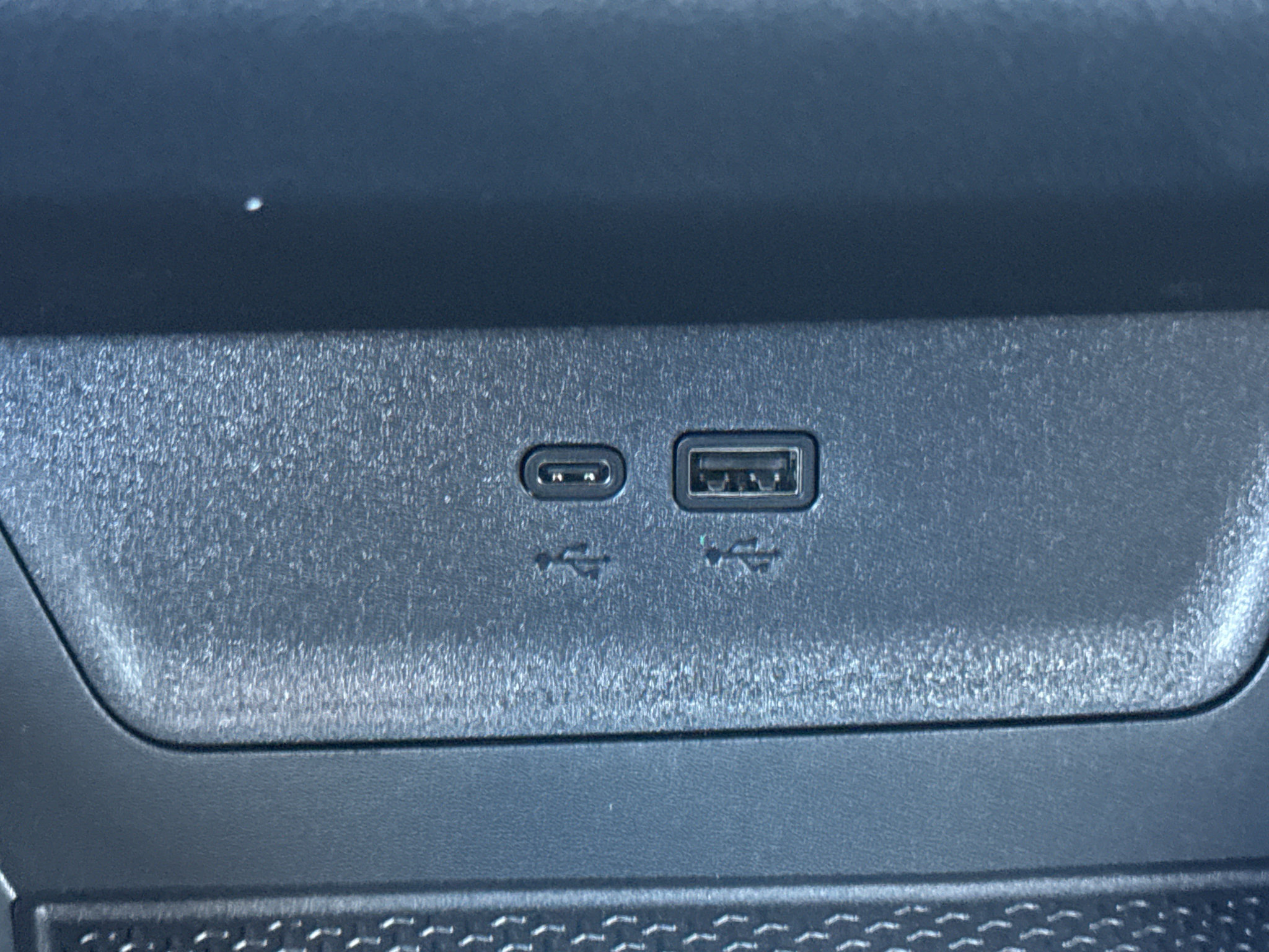 New 2027 Chevrolet Equinox RS w/ Safety and Technology Package AWD/4WD image 36