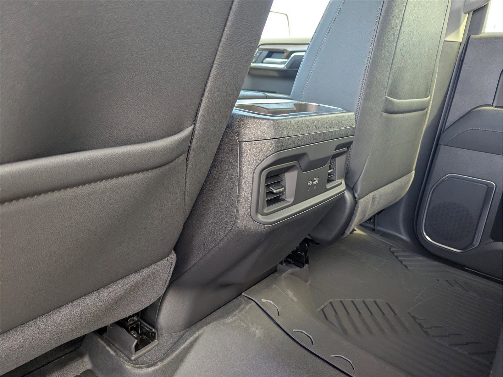 New 2026 Chevrolet Silverado 1500 LT Trail Boss w/ LT Trail Boss Premium Package image 32