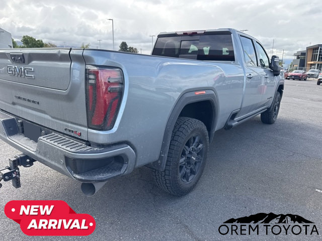 Used 2024 GMC Sierra 3500 AT4 w/ AT4 Premium Plus Package AWD/4WD image 14