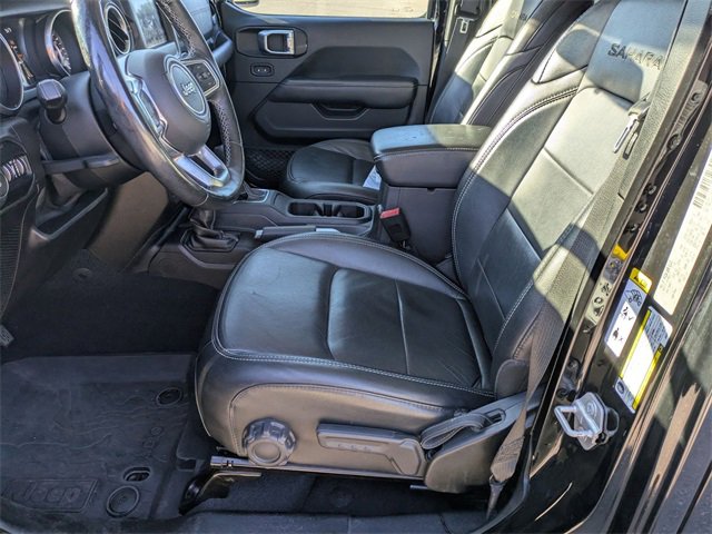 Used 2018 Jeep Wrangler Unlimited Sahara w/ Cold Weather Group image 14