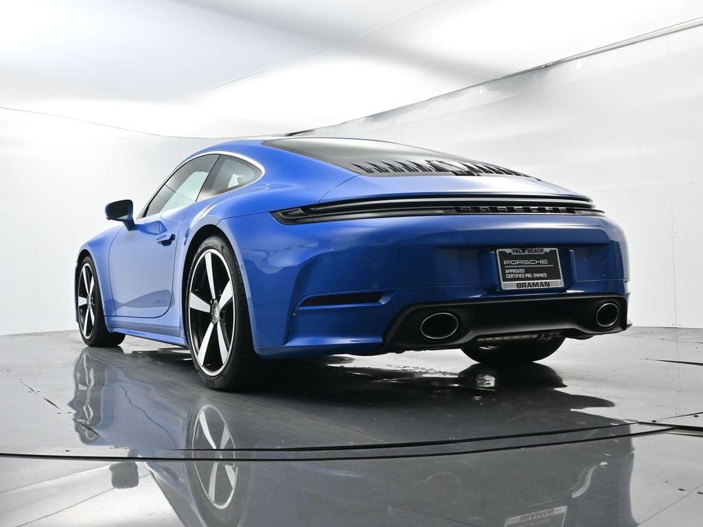 Used 2025 Porsche 911 Carrera image 46