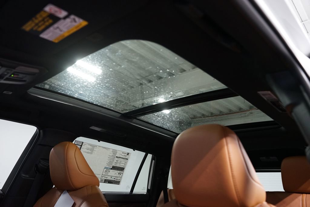 New 2026 Toyota Highlander Platinum AWD/4WD image 38