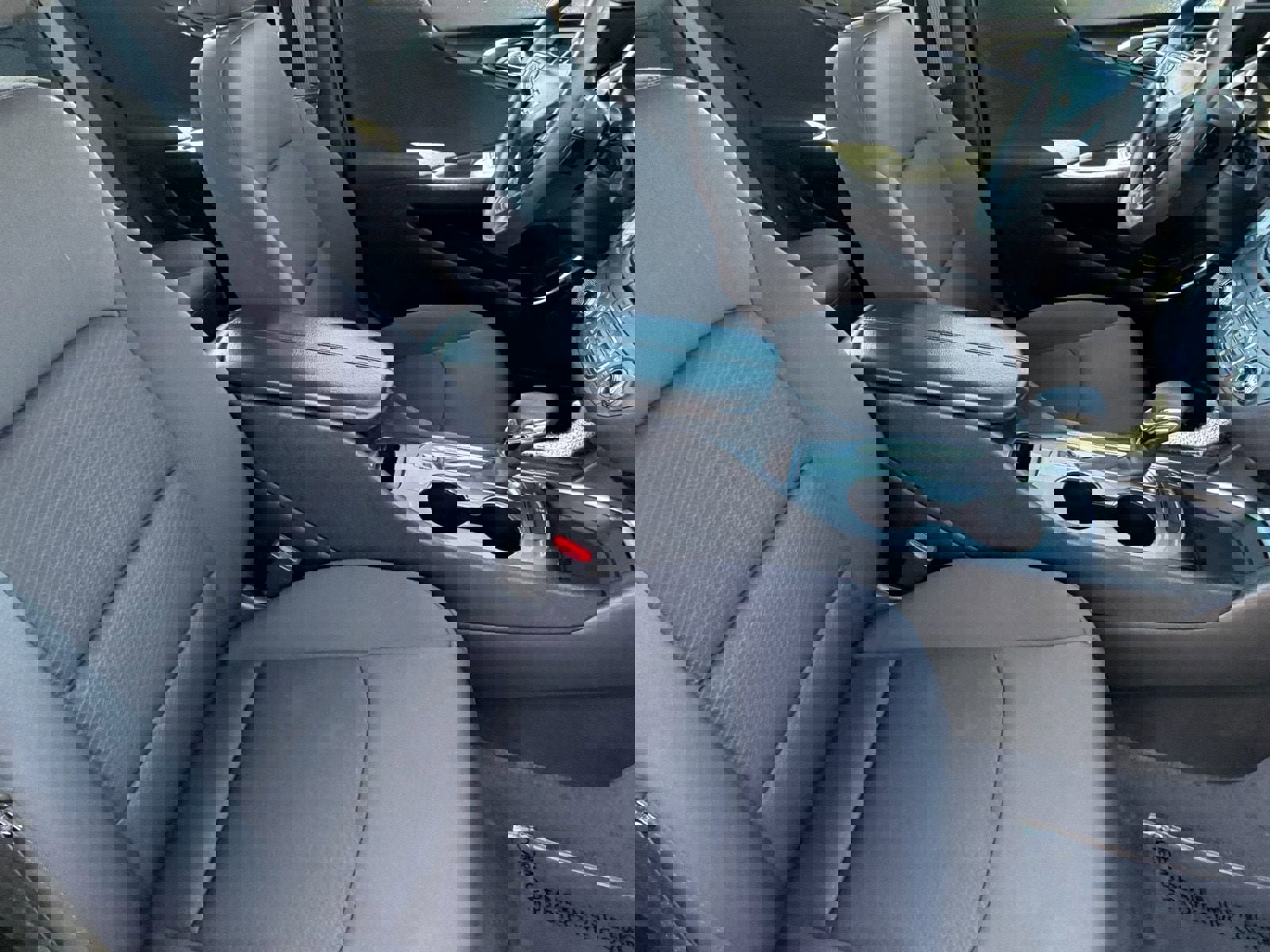 Used 2023 Chevrolet Malibu LT FWD image 30