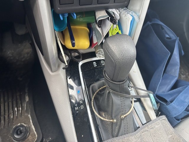 Used 2024 Toyota Corolla Cross L image 9