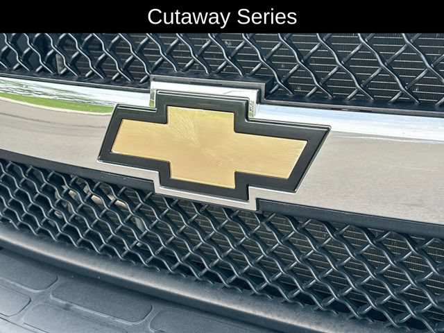 Used 2021 Chevrolet Express 3500 w/ Power Convenience Package RWD image 26