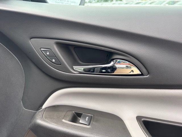 Used 2024 Chevrolet Equinox LS w/ LS Convenience Package FWD image 43