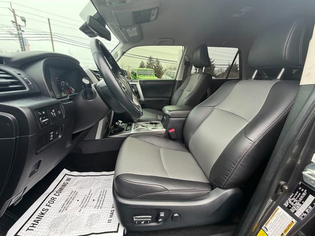 Used 2023 Toyota 4Runner SR5 Premium image 10