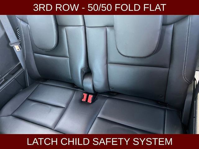 Certified 2022 Ford Explorer XLT w/ Equipment Group 202A image 21