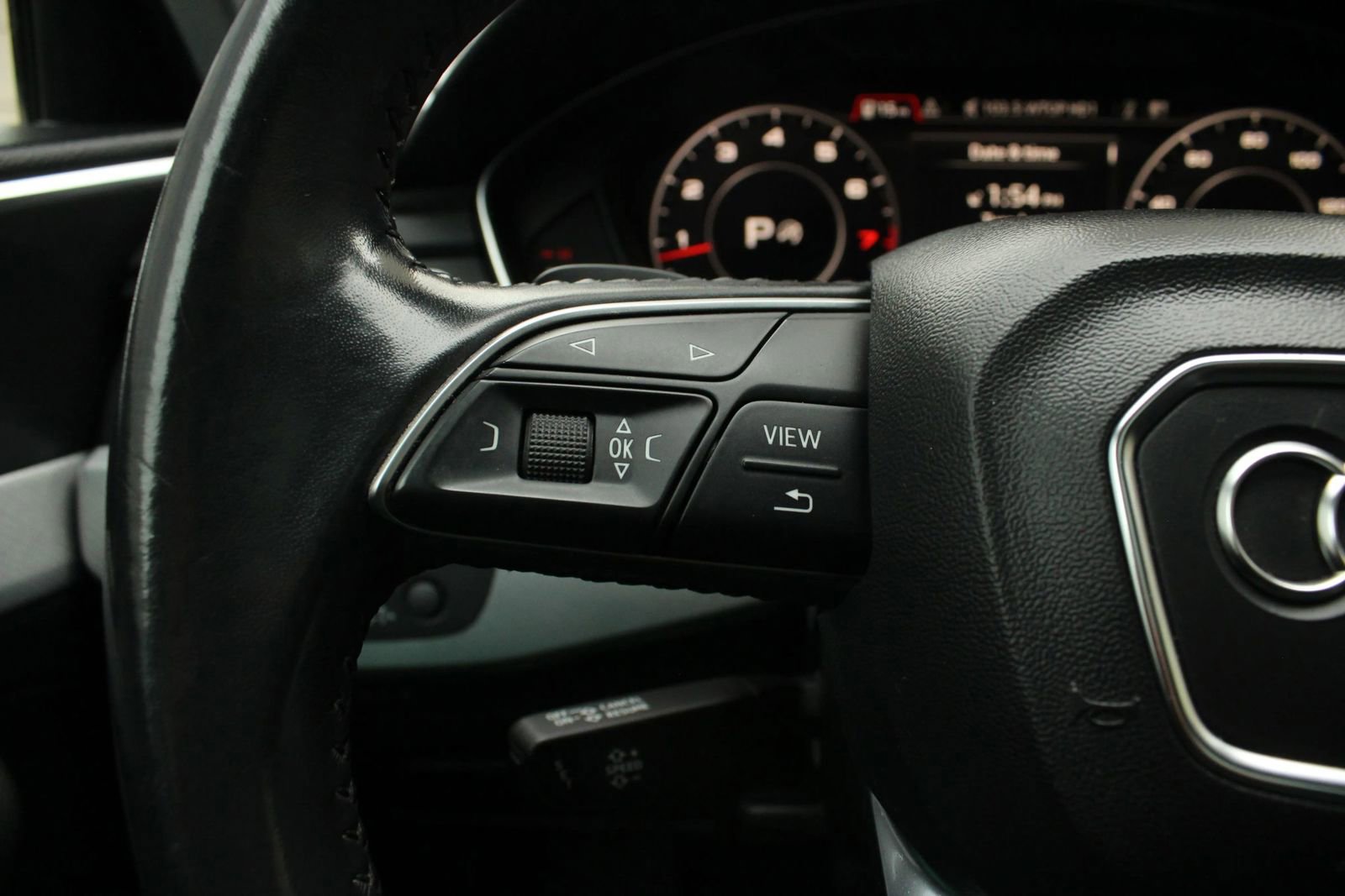 Used 2018 Audi A4 2.0T allroad Premium Plus w/ Premium Plus Package image 31