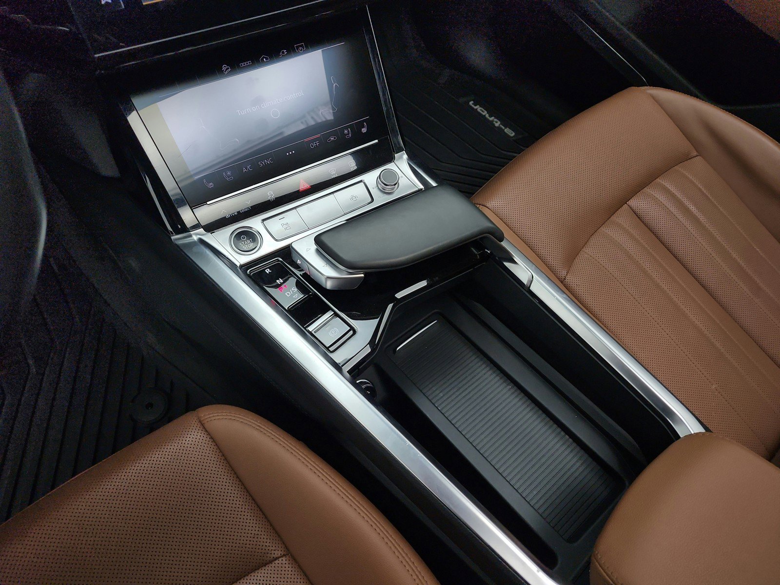 Used 2023 Audi e-tron Premium Plus w/ Premium Plus Package image 20