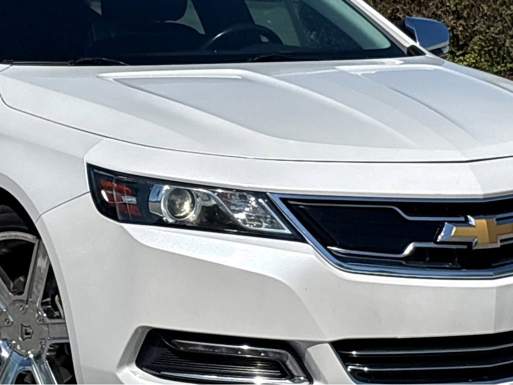 Used 2020 Chevrolet Impala Premier w/ Premier Confidence Package FWD image 18