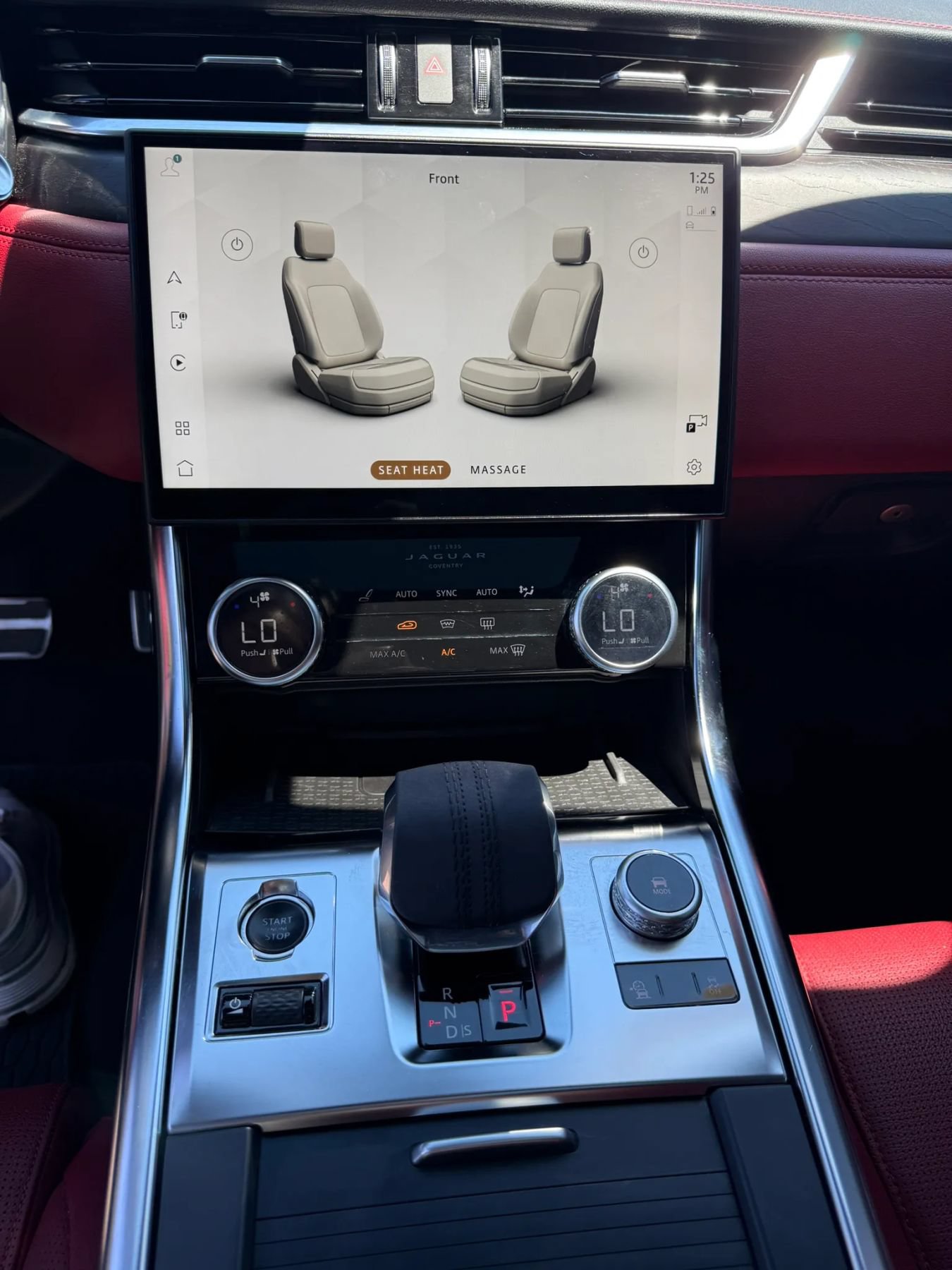 Used 2022 Jaguar XF R-Dynamic SE AWD/4WD image 37