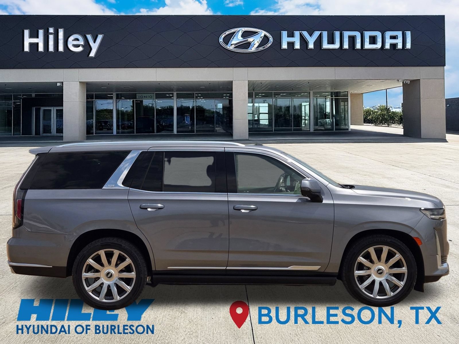 Used 2021 Cadillac Escalade Premium Luxury Platinum AWD/4WD image 3