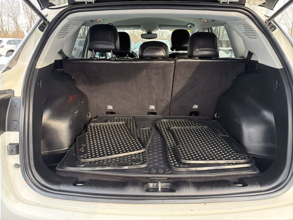 Used 2019 Jeep Compass Latitude w/ Popular Equipment Group image 21