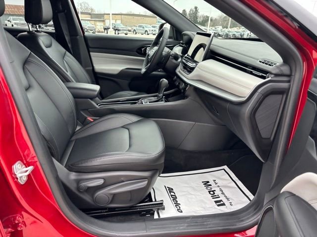 Used 2025 Jeep Compass Limited image 23