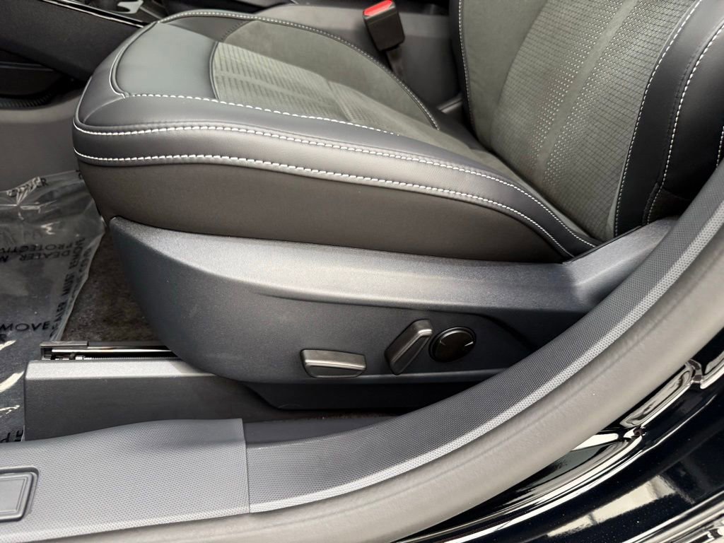 New 2025 Ford Mustang Mach-E GT w/ Bronze Appearance Package image 15