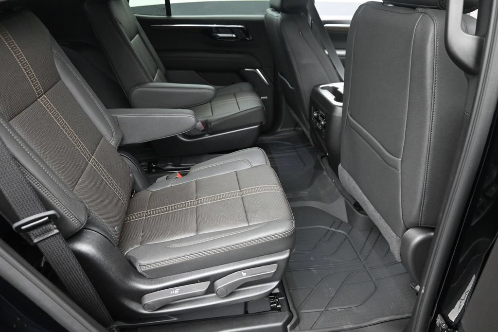 New 2026 Chevrolet Tahoe High Country w/ Sun And Tow Package AWD/4WD image 10